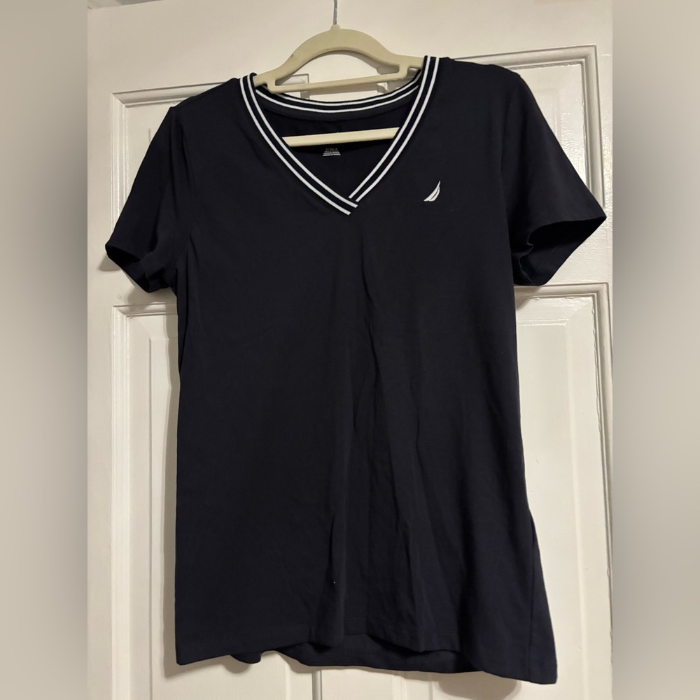 Nautica V-Neck shirt